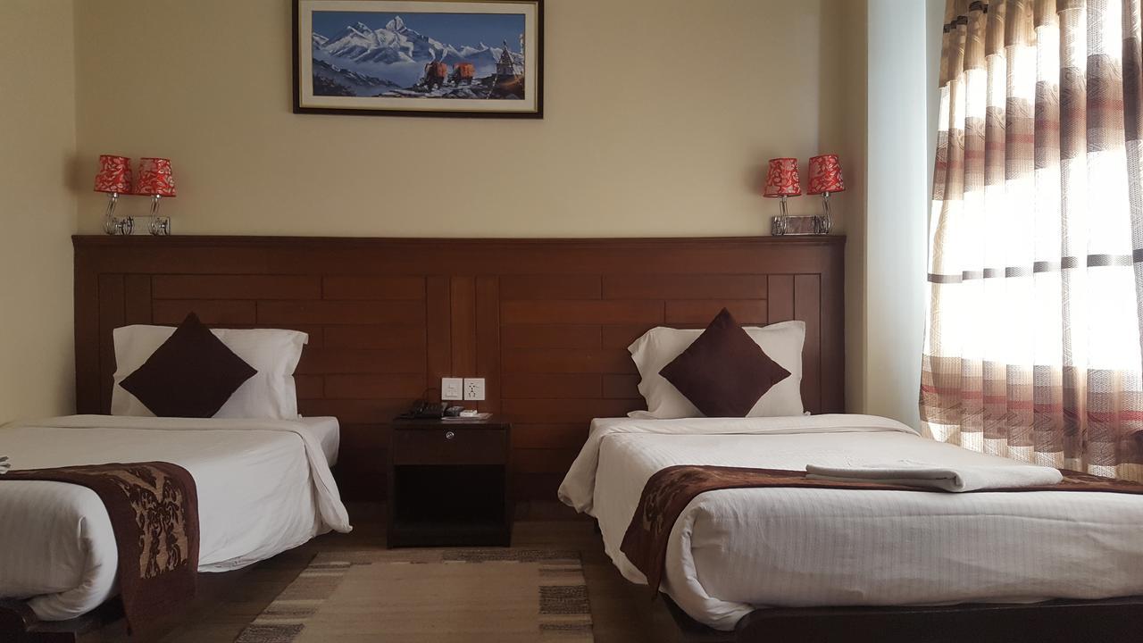 Hotel The Coast Pokhara Ngoại thất bức ảnh